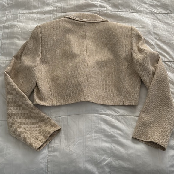 Tahari Cropped Tweed Blazer - Picture 7 of 9